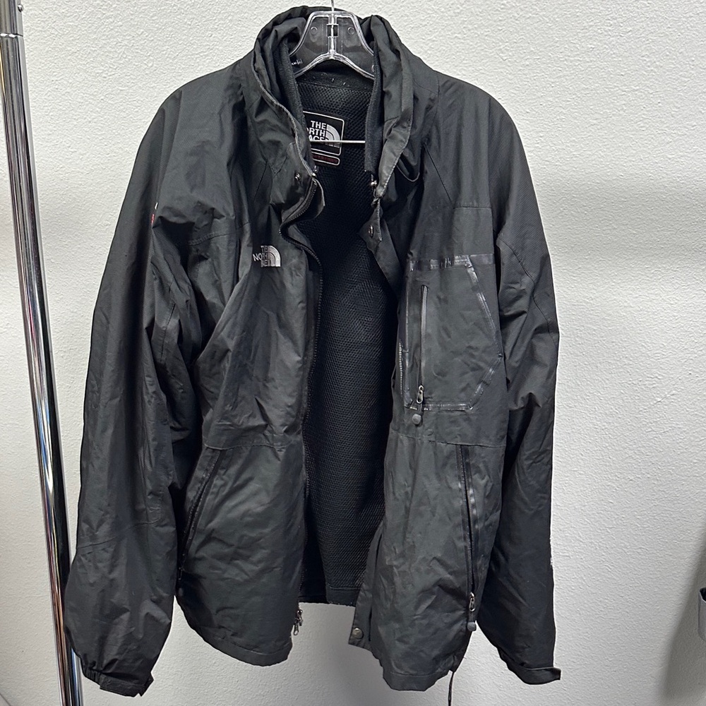 The North Face Men's Charcoal Performance Jacket